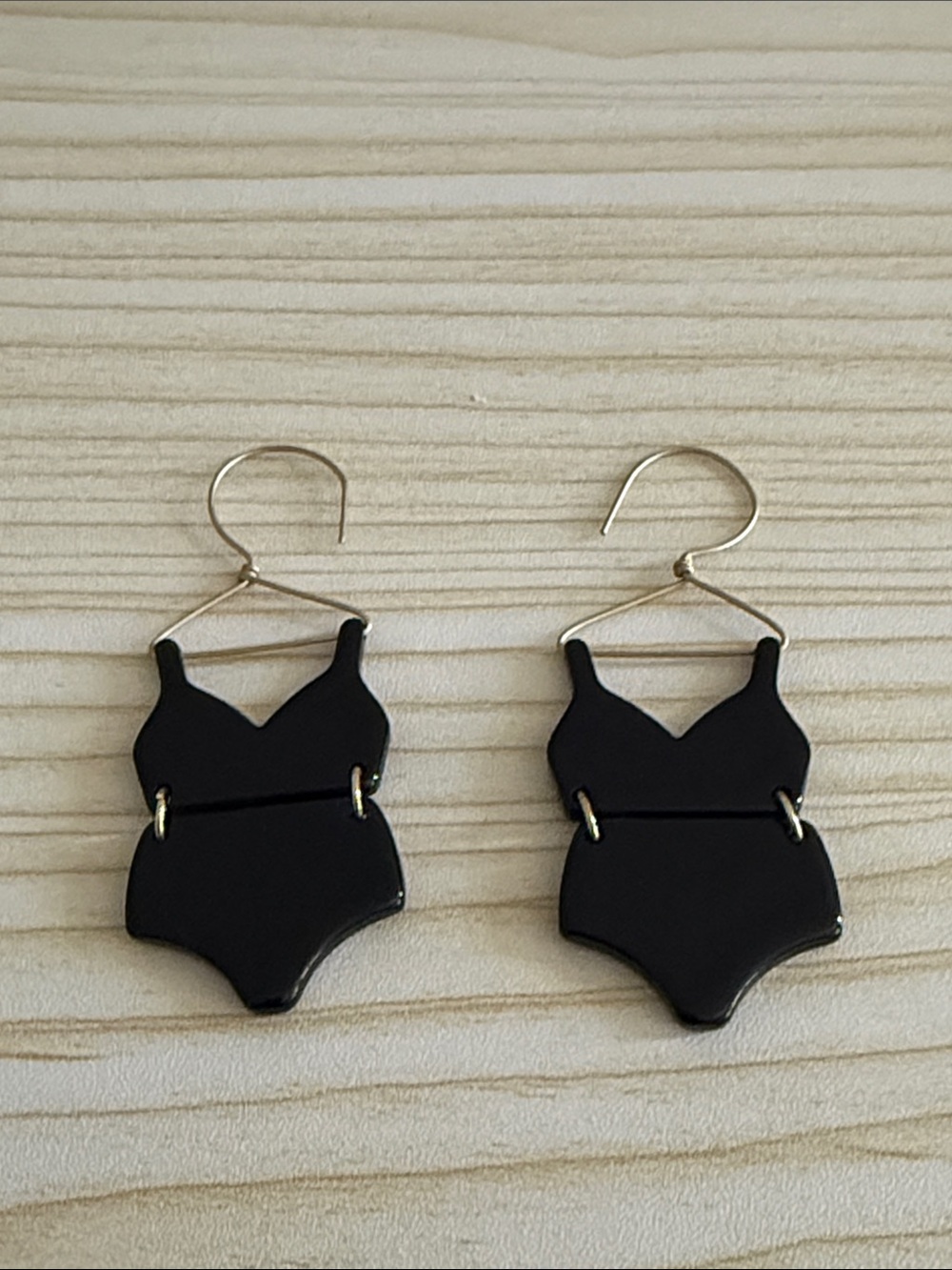 Fashion Jewelry Black Swimsuit Drop Earrings
